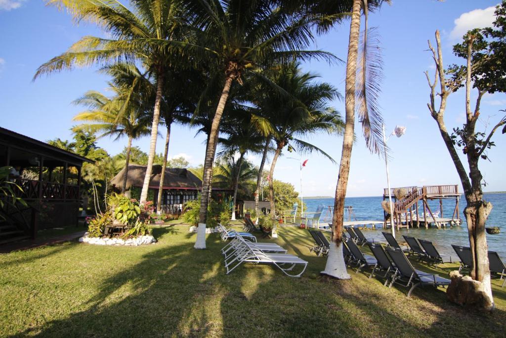 Coras'S Place Bacalar Exterior photo